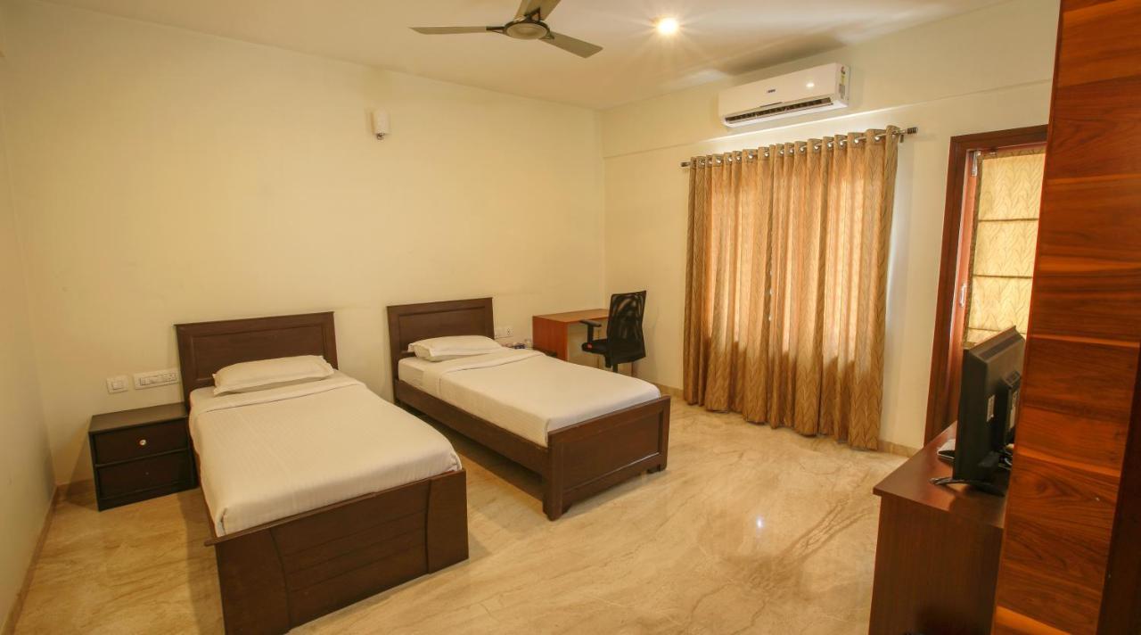 Falcon Suites Yelahanka New Town Bangalore Dış mekan fotoğraf