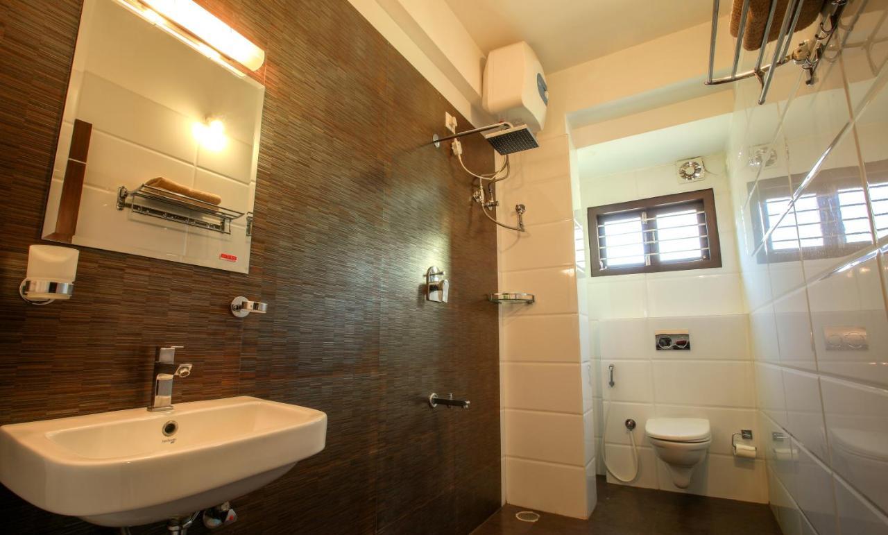 Falcon Suites Yelahanka New Town Bangalore Dış mekan fotoğraf