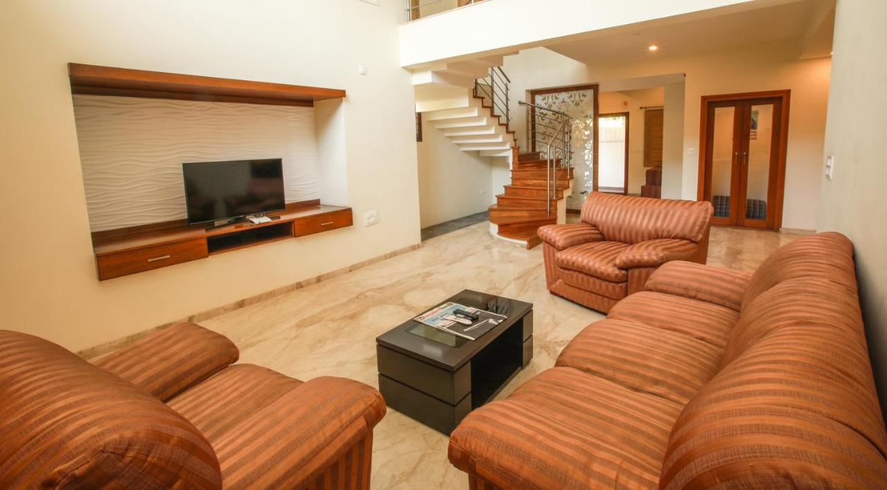 Falcon Suites Yelahanka New Town Bangalore Dış mekan fotoğraf